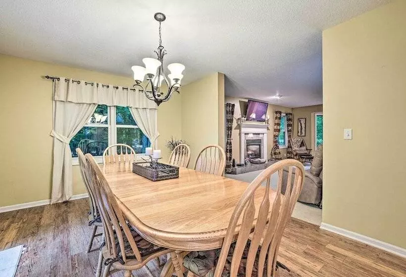 Bellaire Ski Escape ~ 1 Mile To Schuss Mountain!