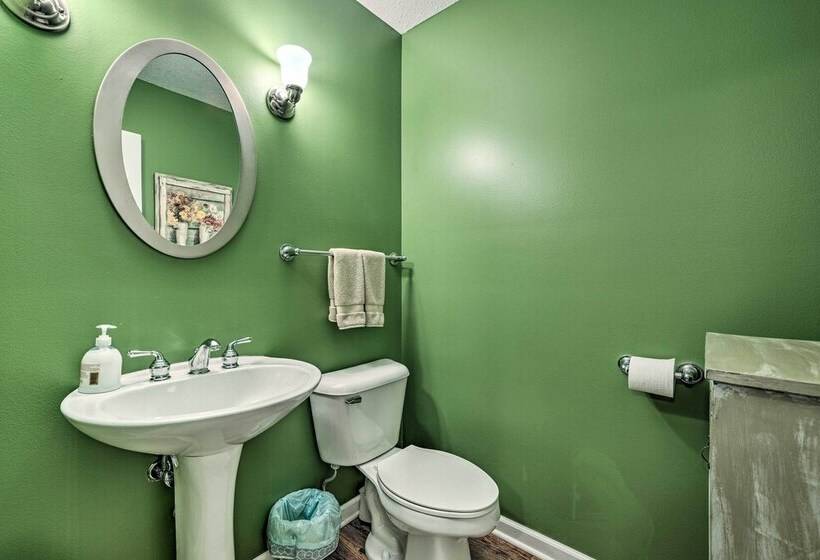 Bellaire Ski Escape ~ 1 Mile To Schuss Mountain!