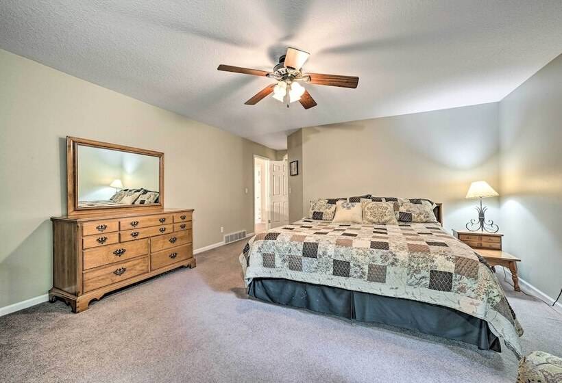 Bellaire Ski Escape ~ 1 Mile To Schuss Mountain!