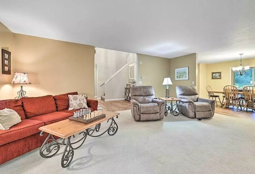 Bellaire Ski Escape ~ 1 Mile To Schuss Mountain!