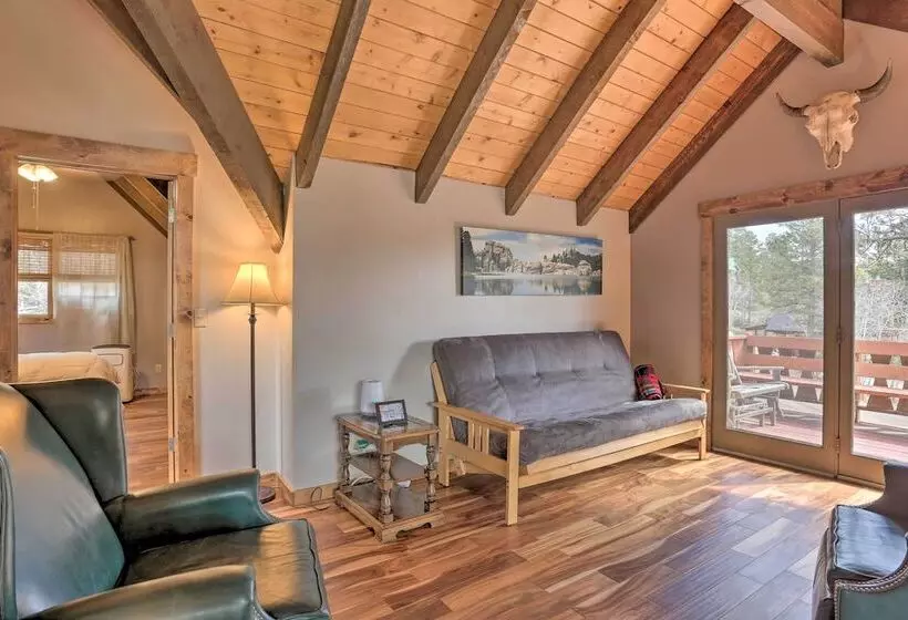 Black Hills Hideaway W/ Wraparound Deck & Hot Tub!