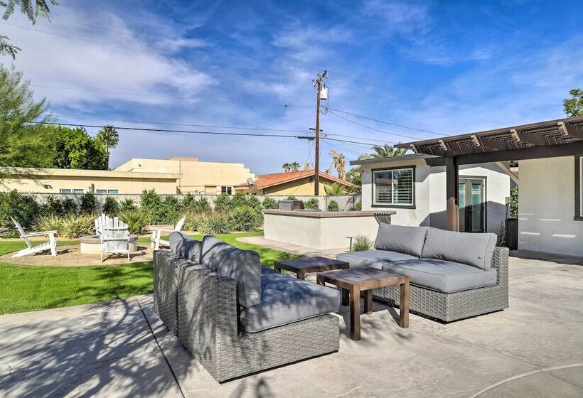 Brilliant Duplex   Walk To Downtown Palm Desert!