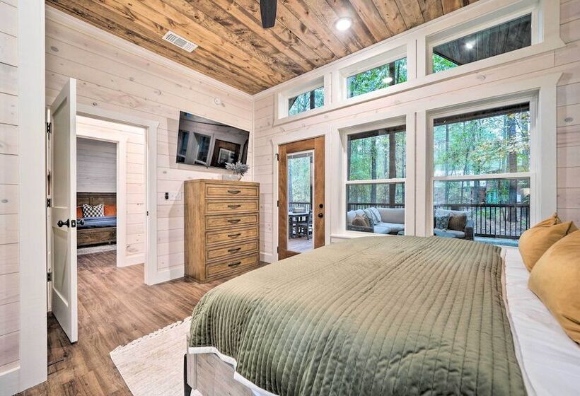 Broken Bow Cabin W/ Private In Law Suite & Hot Tub