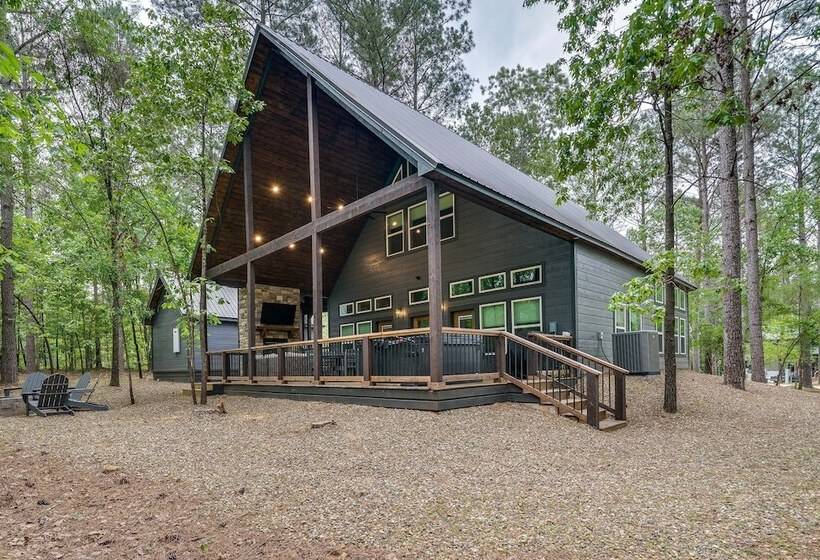 Broken Bow Cabin W/ Private In Law Suite & Hot Tub