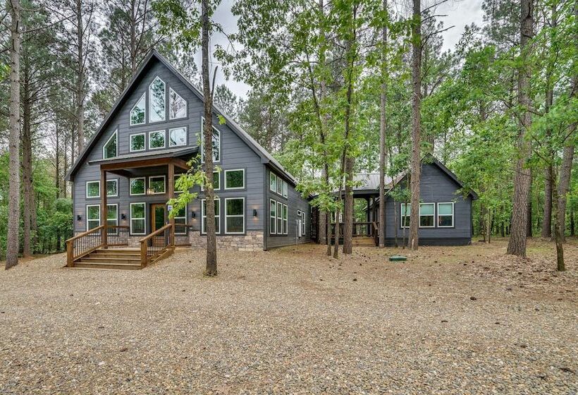Broken Bow Cabin W/ Private In Law Suite & Hot Tub