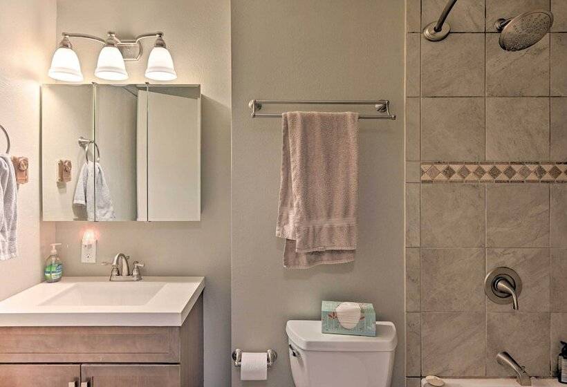 Buena Vista Home W/ Private Yard, Near Hiking