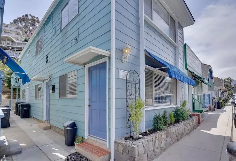 Catalina Island Duplex   Steps To Beach & Pier!
