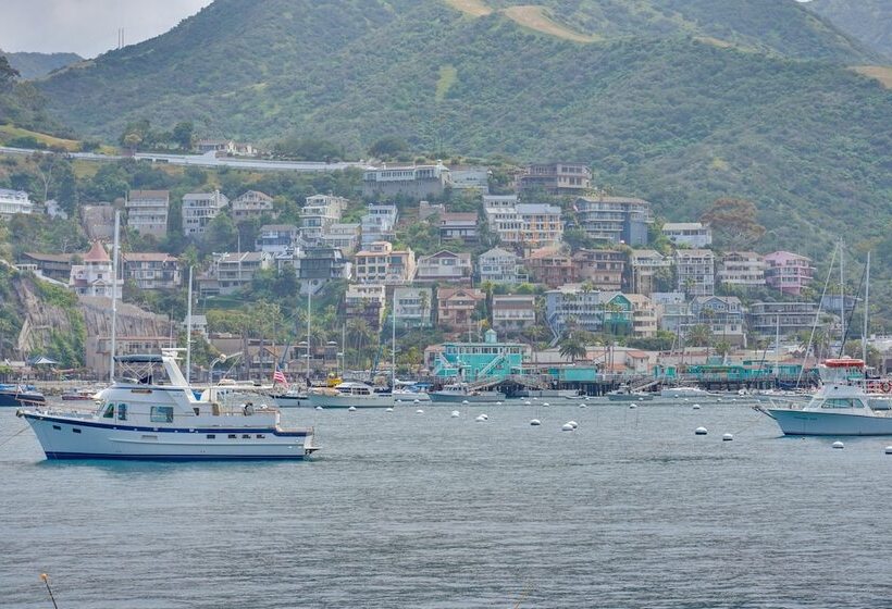 Catalina Island Duplex   Steps To Beach & Pier!