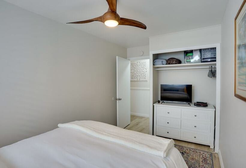 Catalina Island Duplex   Steps To Beach & Pier!