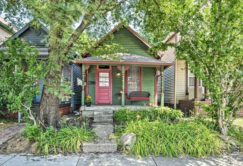 Charming 1875 Indianapolis Home In Downtown!