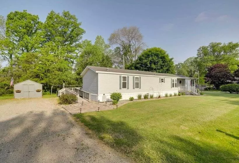 Charming South Haven Home   Great Location!