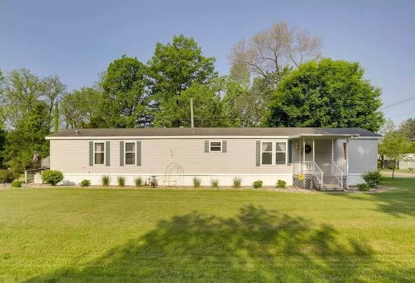 Charming South Haven Home   Great Location!