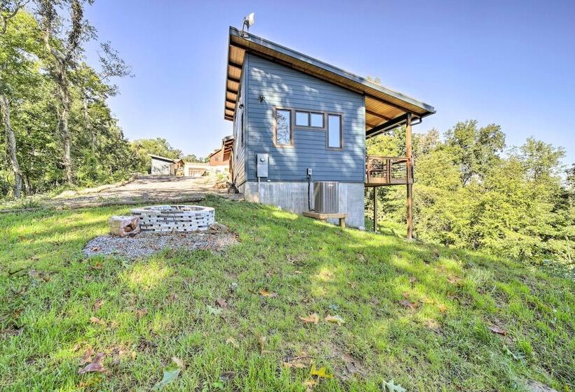 Contemporary Home W/ Deck & Mountain Views!