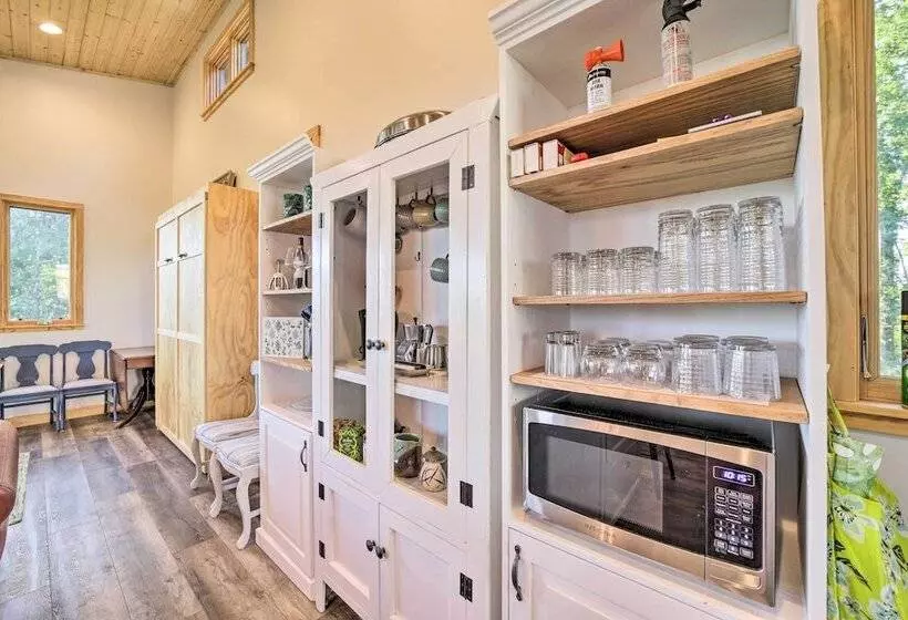 Contemporary Home W/ Deck & Mountain Views!