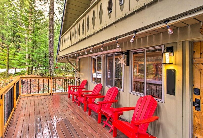 Cozy A Frame W/ Hot Tub, Fire Pit, & Fireplace!