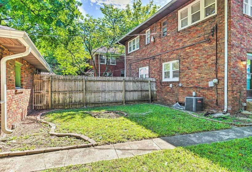 Cozy + Modern Indy House ~ 5 Mi To Downtown!