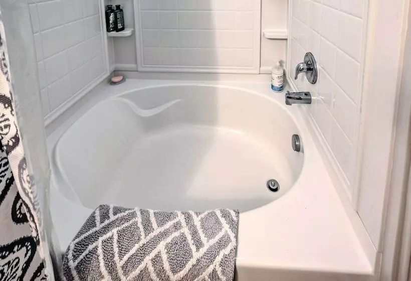 Cute Donnelly Cabin In The Woods W/ Fire Pit!