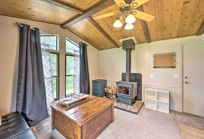 Cute Donnelly Cabin In The Woods W/ Fire Pit!