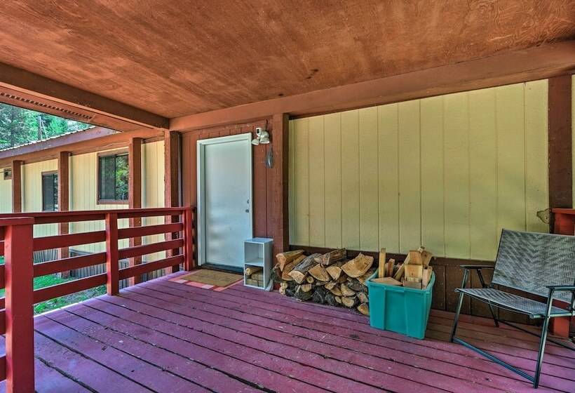 Cute Donnelly Cabin In The Woods W/ Fire Pit!