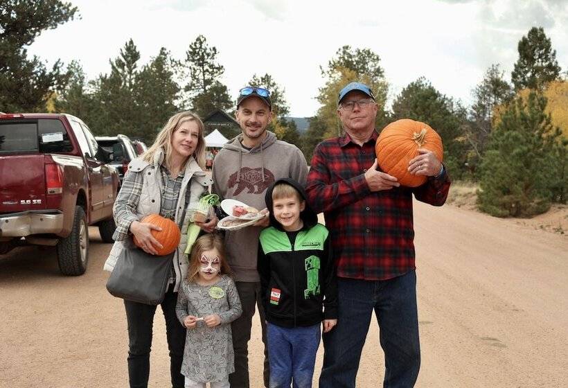 Dawn Of Hope Ranch    Outdoor Nature Retreat