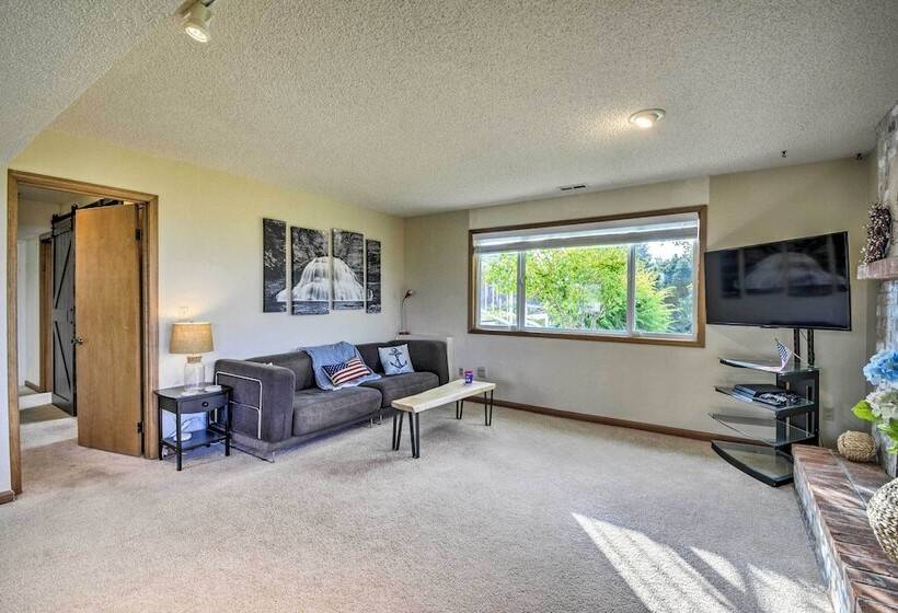 Dog Friendly Lakewood Apartment W/ Private Hot Tub