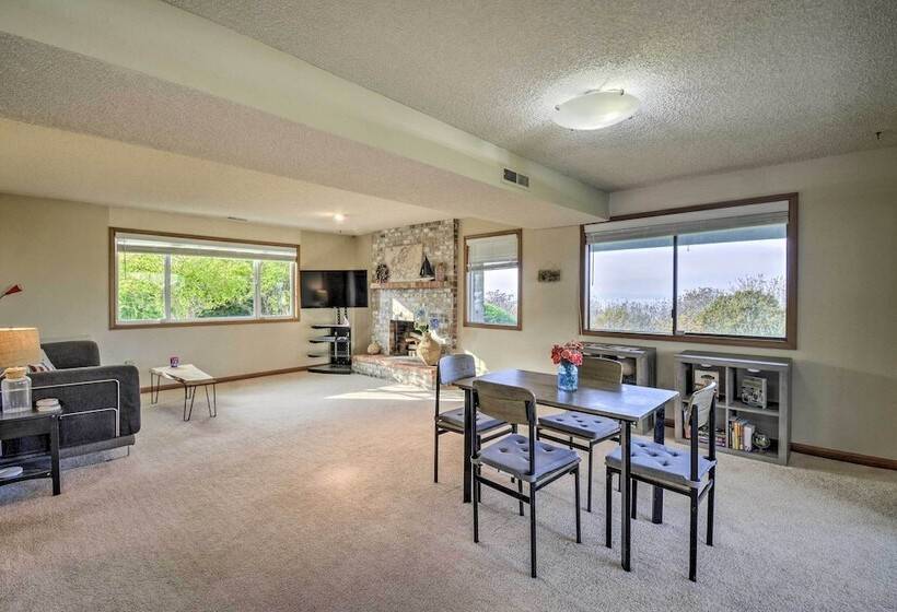 Dog Friendly Lakewood Apartment W/ Private Hot Tub