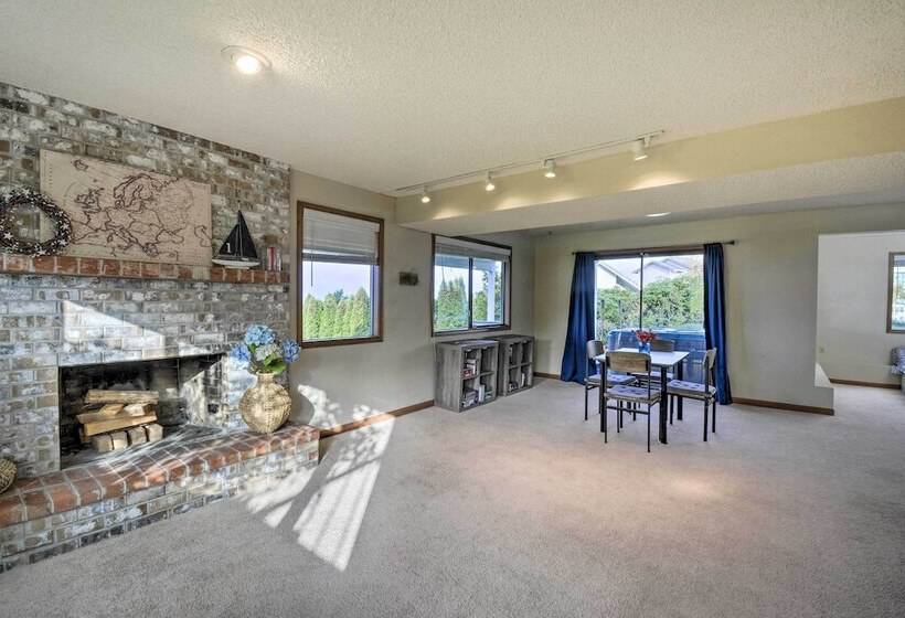 Dog Friendly Lakewood Apartment W/ Private Hot Tub