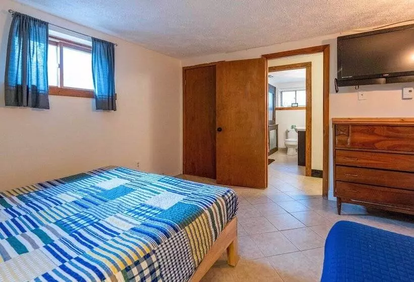 Walk To Lake: Family Home W/ Game Room, Deck & Bbq