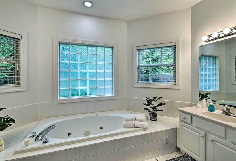 Gorgeous Pinehurst No 6 Home W/ Two Patios!