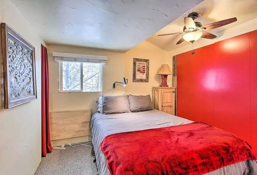 1 Mi To Grand Lake: Pet Friendly Cabin W/ Grill!