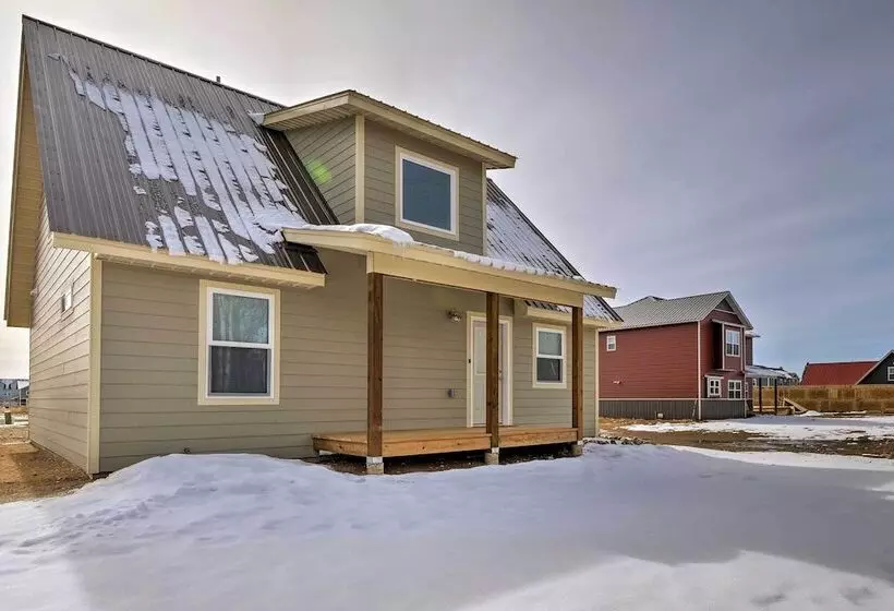 30 Mi To Crested Butte: Dog Friendly Home By River