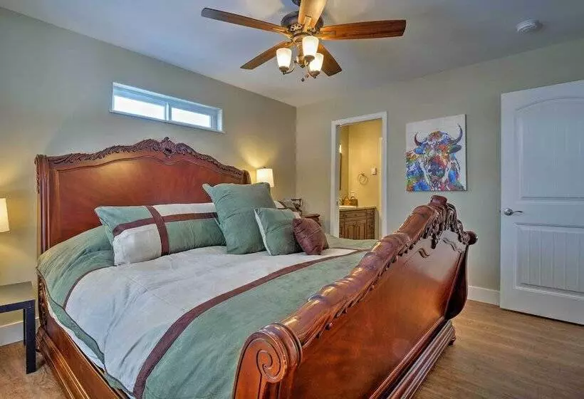 30 Mi To Crested Butte: Dog Friendly Home By River