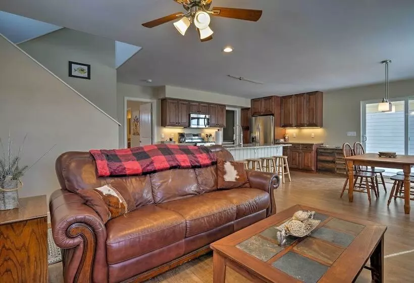 30 Mi To Crested Butte: Dog Friendly Home By River