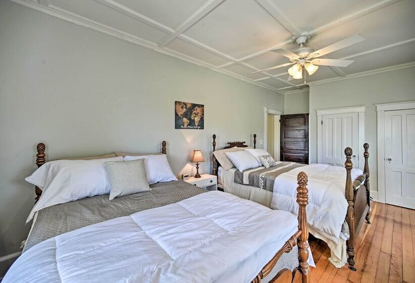 Home W/patio, 2 Blocks To St. Lawrence River