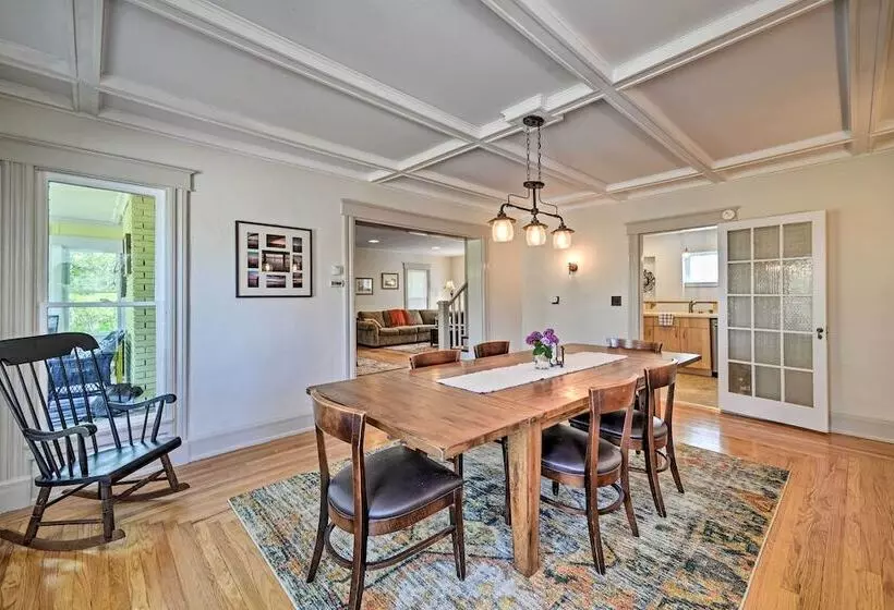 Home W/patio, 2 Blocks To St. Lawrence River