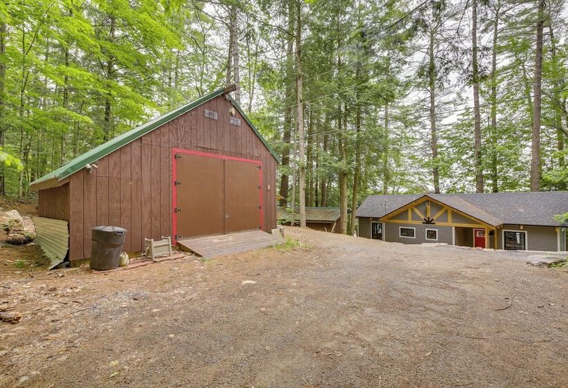 Lakefront Hartford Cabin W/ Canoe & Boat Ramp