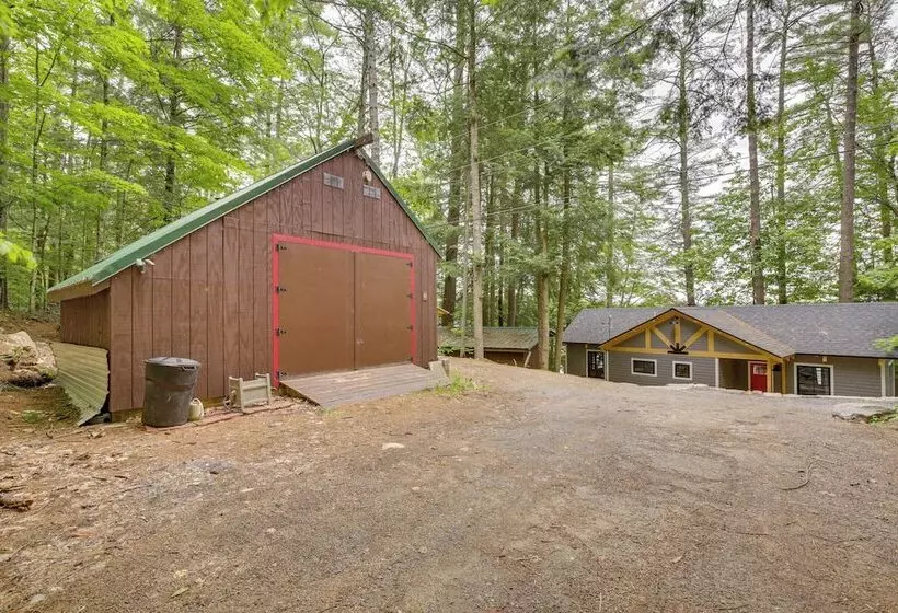 Lakefront Hartford Cabin W/ Canoe & Boat Ramp
