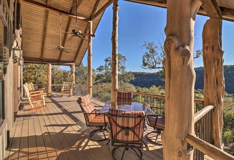 Mountain View Hideaway W/ Outdoor Fireplace!