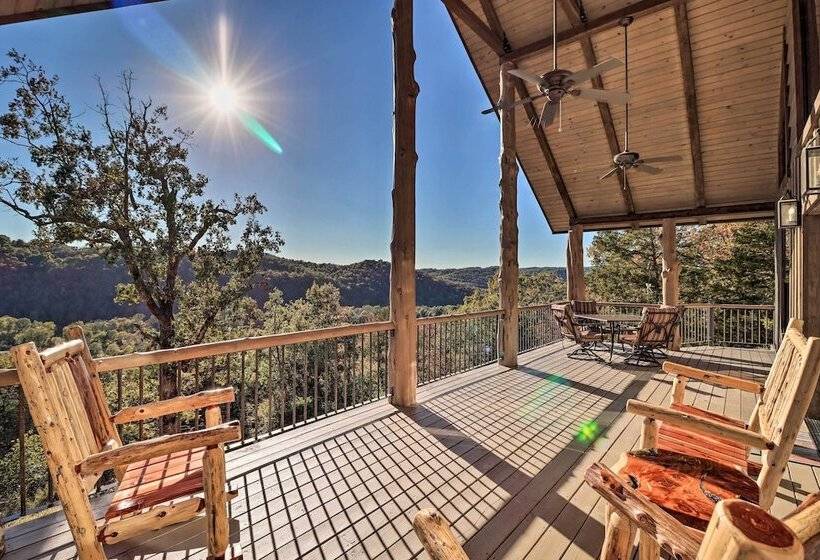 Mountain View Hideaway W/ Outdoor Fireplace!