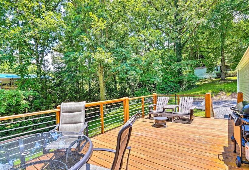 On Lake Time  Lake Chatuge Hideaway W/ Deck!