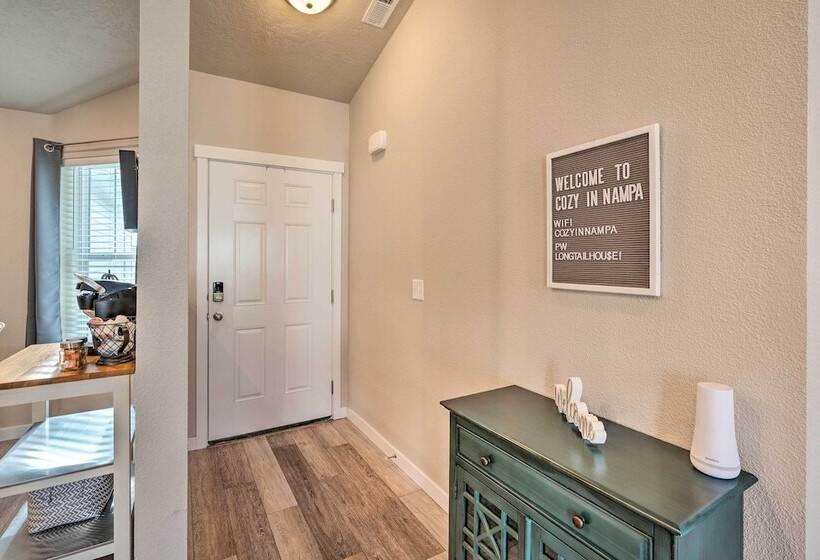 Peaceful + Quiet Nampa House W/ Yard!