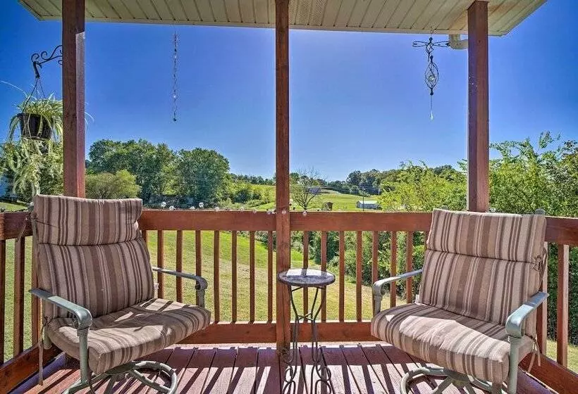 Private Yard & Fire Pit: Pet Friendly Midway Abode