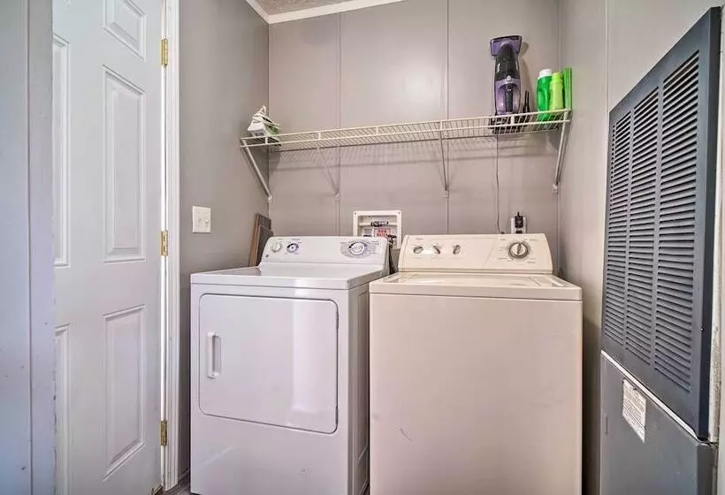 Private Yard & Fire Pit: Pet Friendly Midway Abode