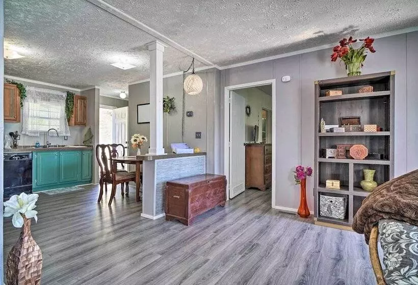 Private Yard & Fire Pit: Pet Friendly Midway Abode