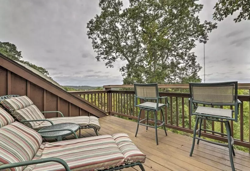 Private Guest House W/ Deck + Spectacular Views!