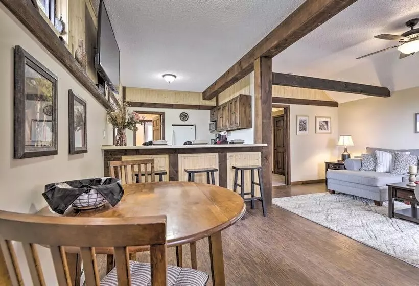 Private Guest House W/ Deck + Spectacular Views!