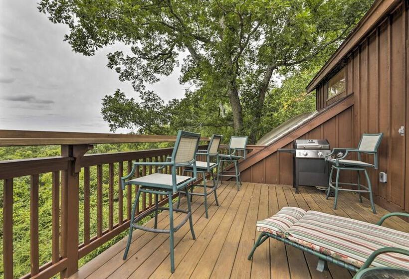 Private Guest House W/ Deck + Spectacular Views!
