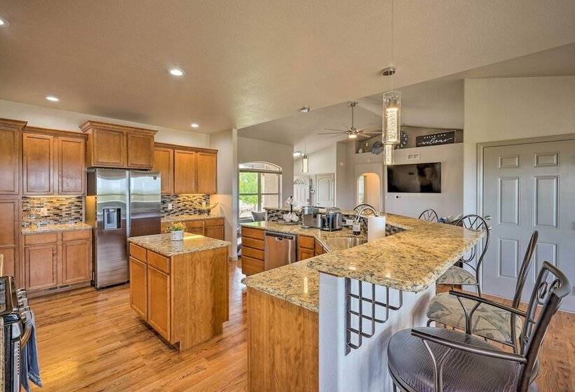 Pueblo West Home   Full Deck & Near Reservoir