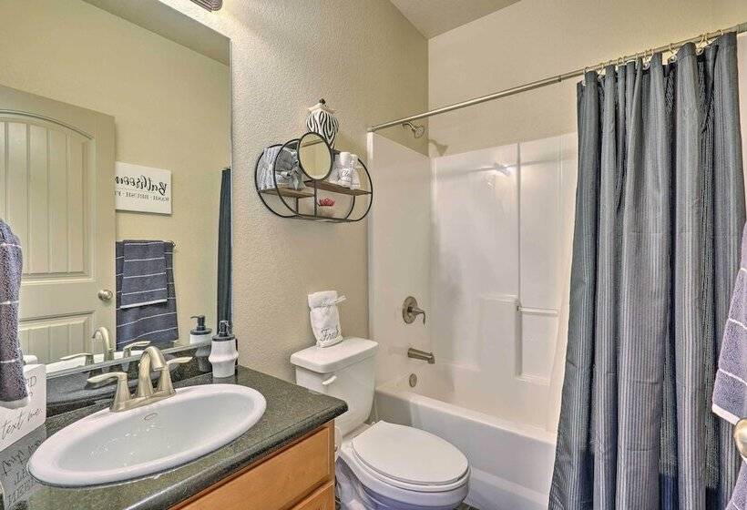 Pueblo West Home   Full Deck & Near Reservoir