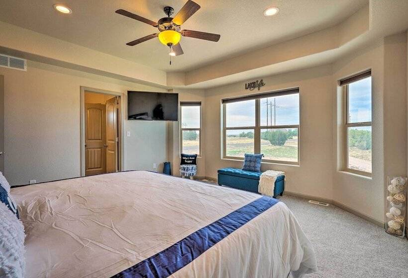 Pueblo West Home   Full Deck & Near Reservoir